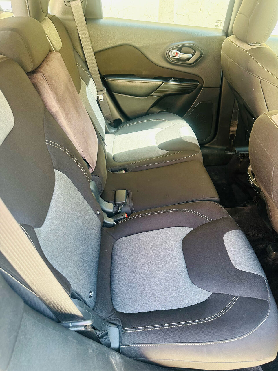 King Fahad District, Vehicles, Cars & Trucks , SAR 35000,  Jeep Cherokee,  2016,  Automatic,  219000 KM,  FOR SALE:   (KL) 2.4L Price: SAR 35,000