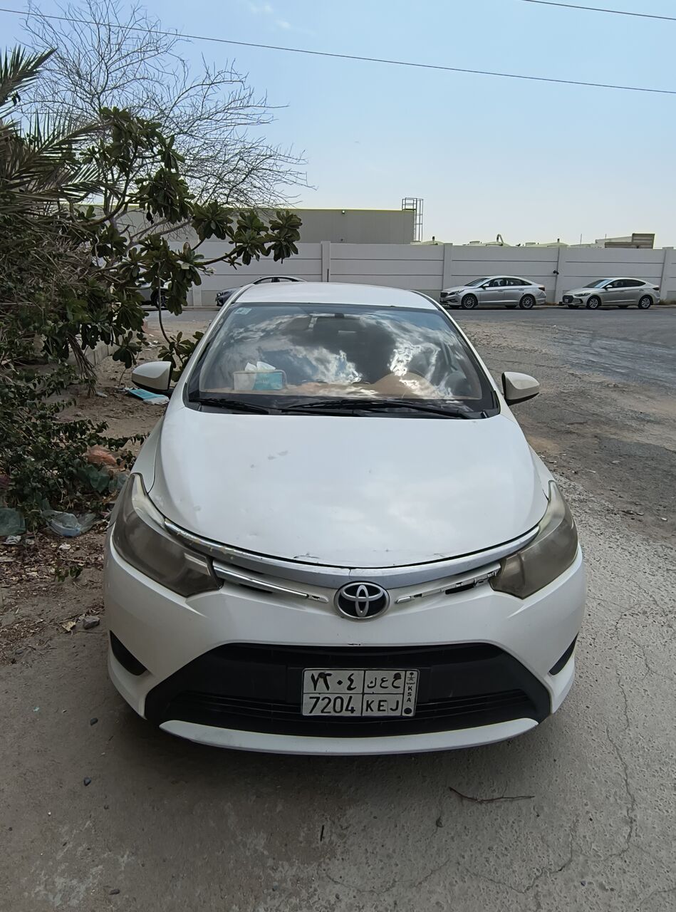 Jeddah, Vehicles, Cars & Trucks , SAR 20000,  Toyota Yearis,  2015,  Automatic,  400000 KM,  Urgent Car Sale
