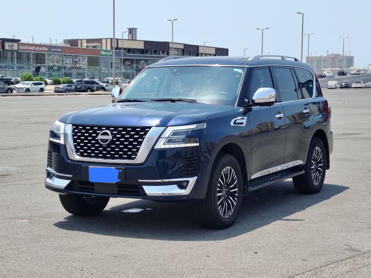 Jeddah, Vehicles, Cars & Trucks , SAR 184500,  Nissan Patrol,  2022,  Automatic,  87000 KM,  Top Condition  Platinum City 4.0L V6- 70th Anniversary Edition