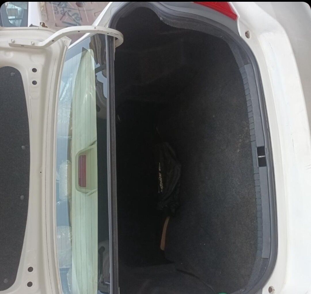 Yanbu, Vehicles, Cars & Trucks , Toyota Yaris,  2016,  Automatic,  261000 KM,  Ultra-Reliable   &ndash; Fuel Saver & Ready To Roll!