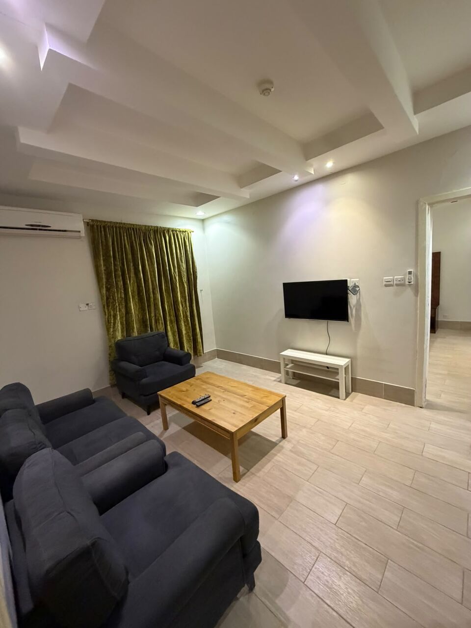 Riyadh, Rooms for Rent, SAR 2300/month,  Furnished,  Furnished Room And Kitchen At Granada, Riyadh. Exit 8