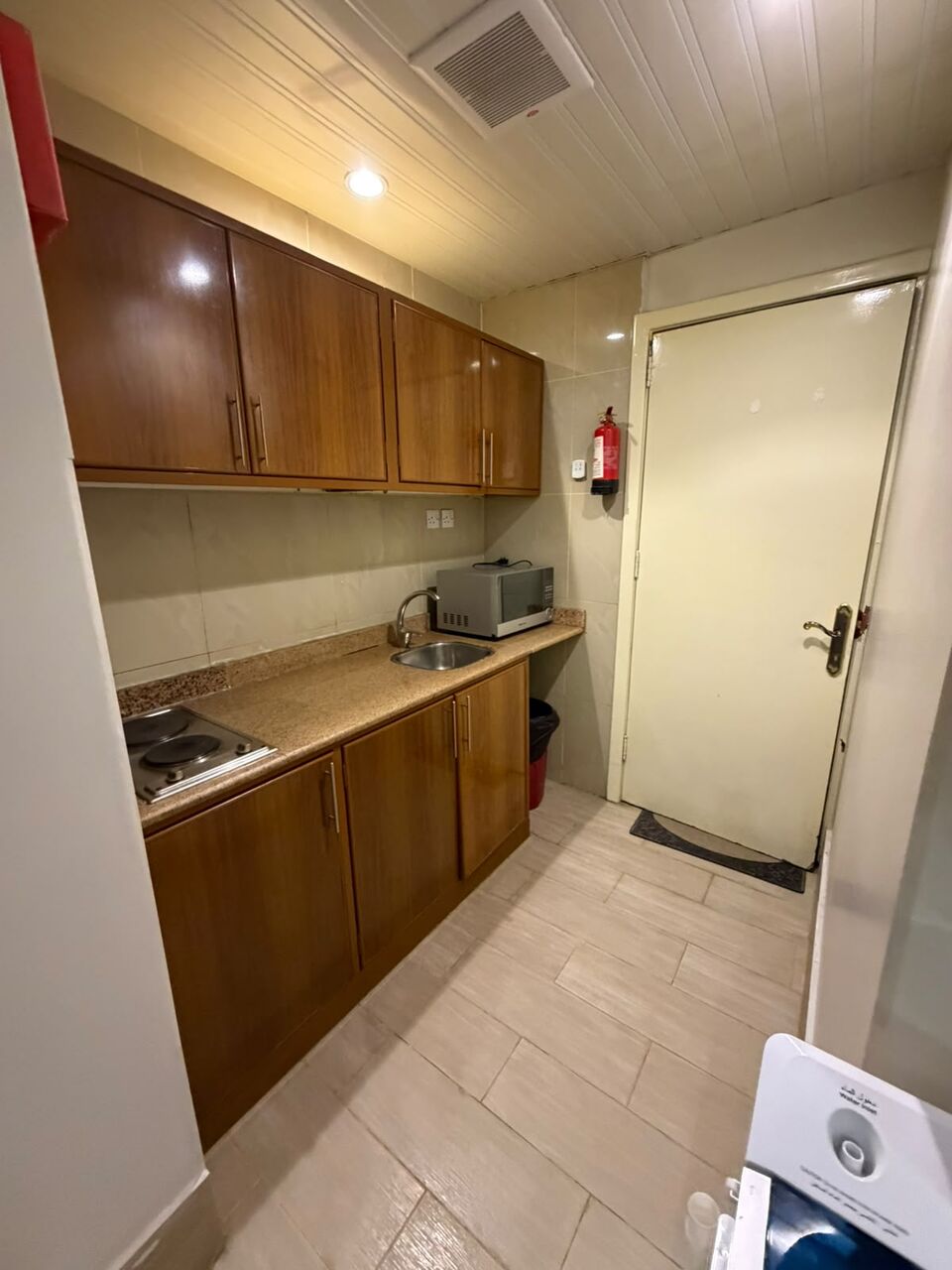 Riyadh, Rooms for Rent, SAR 2300/month,  Furnished,  Furnished Room And Kitchen At Granada, Riyadh. Exit 8