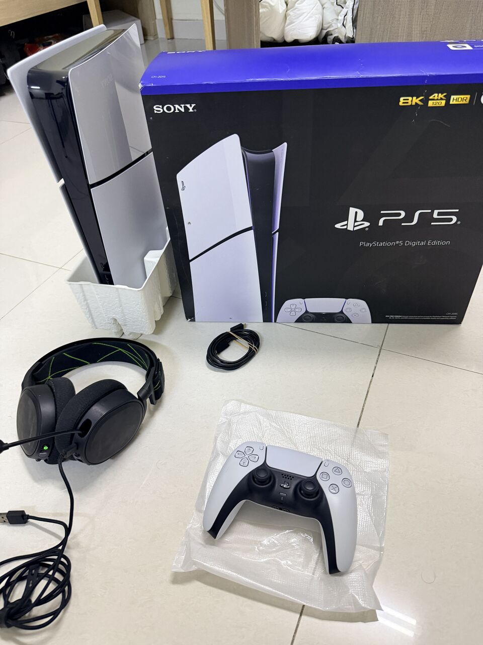 Galali, Video Games, BHD 140,  Play Station 5 No Disk