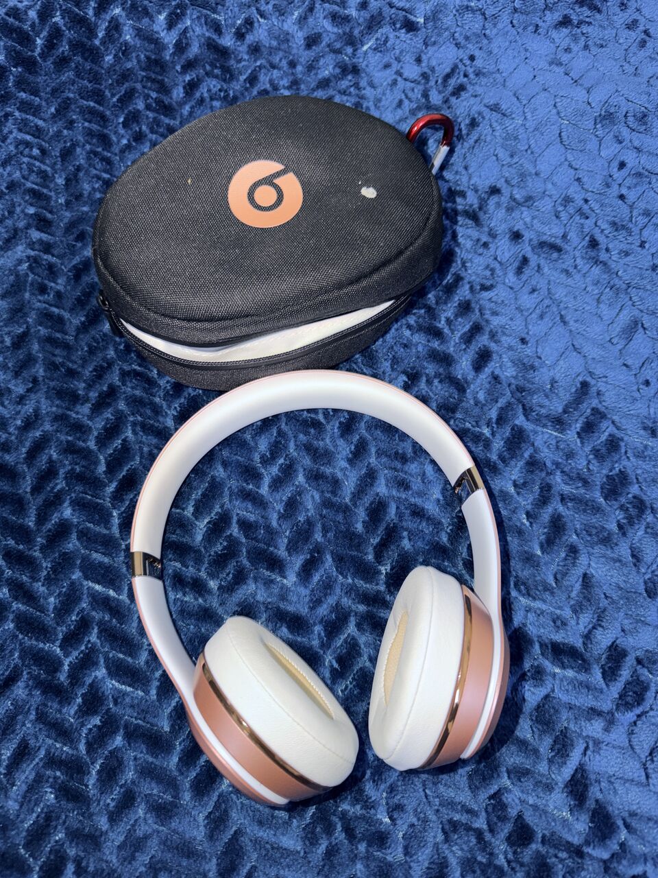 Galali, Electronics, BHD 20,  Beats Wireless Headphone