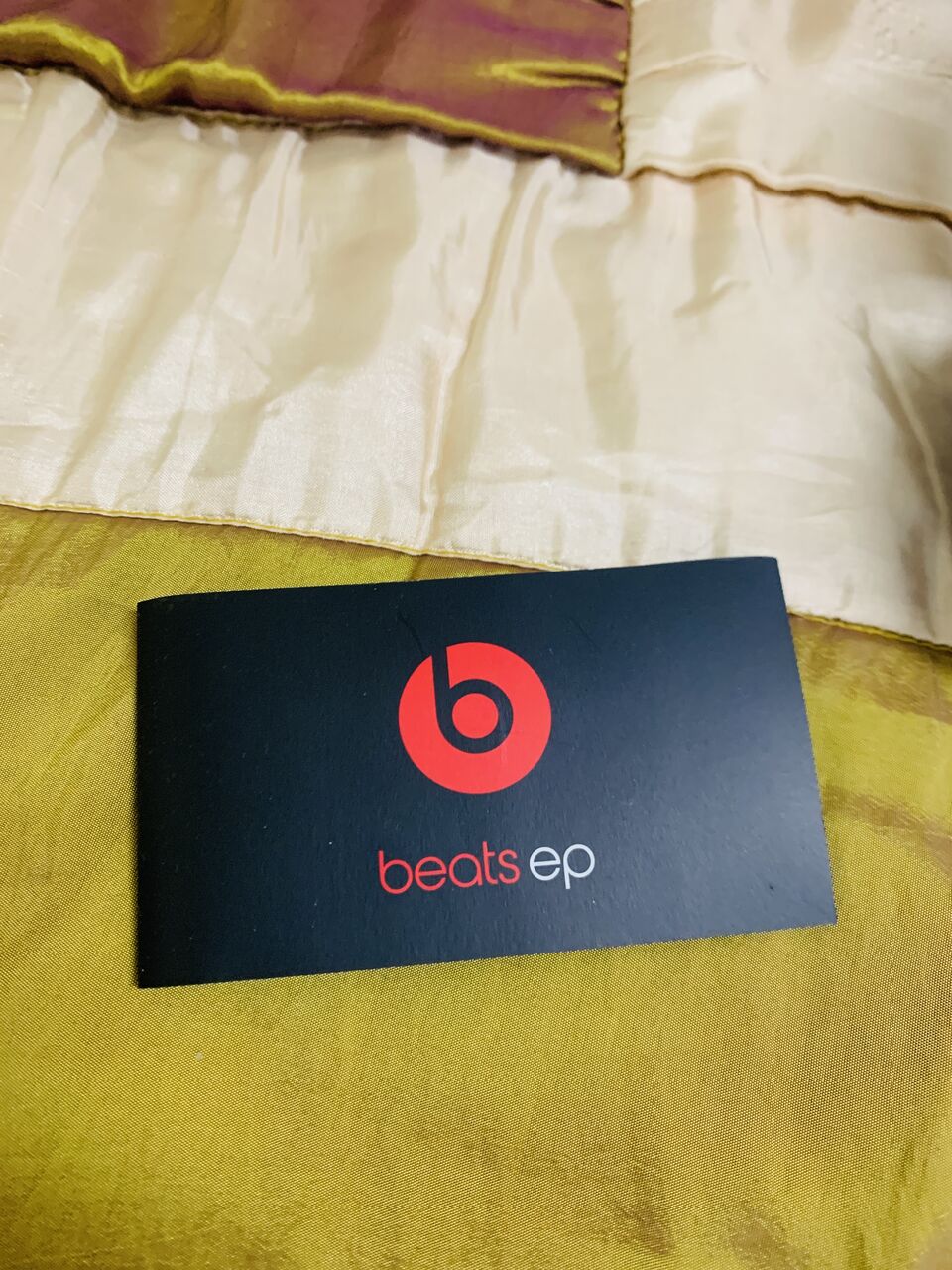 Galali, Mobile Phones, BHD 15,  Beats Headphone Wired