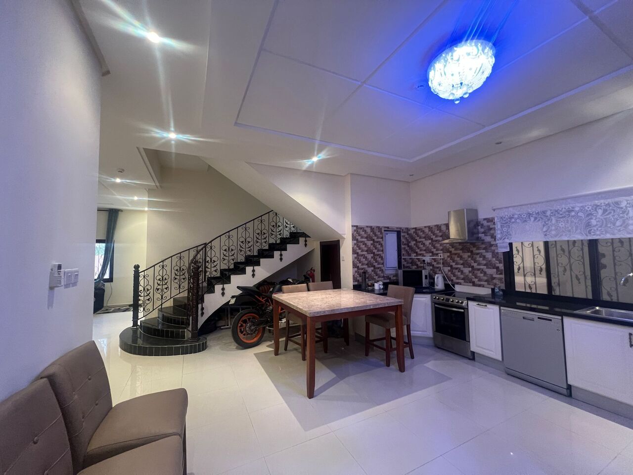 Hidd, Villas, BHD 550,  4-BEDROOM SEMI-FURNISHED VILLA FOR RENT IN HIDD