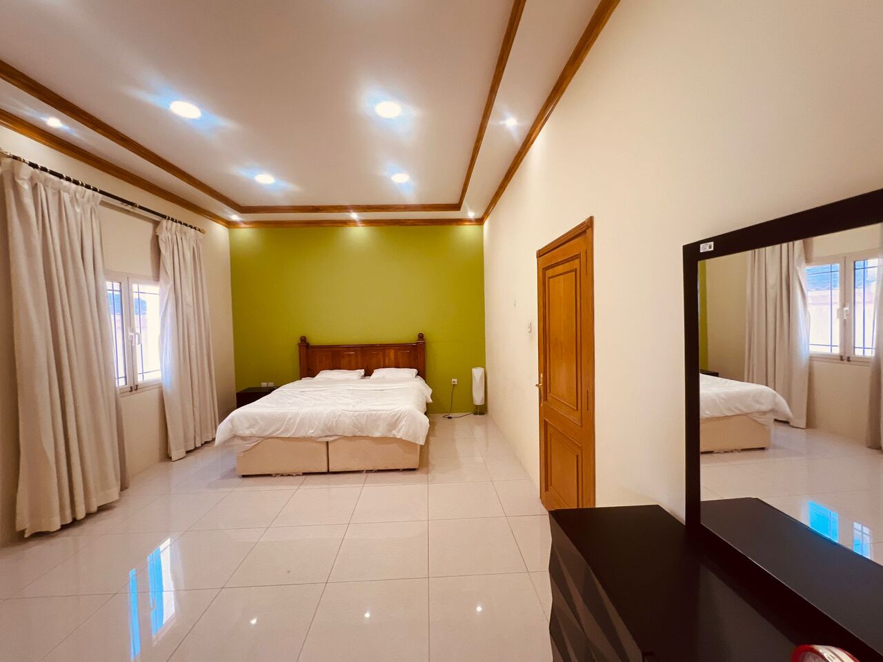 Juffair, Villas, BHD 850,  Furnished,  4-BEDROOM COMPOUND VILLA FOR RENT IN JUFFAIR