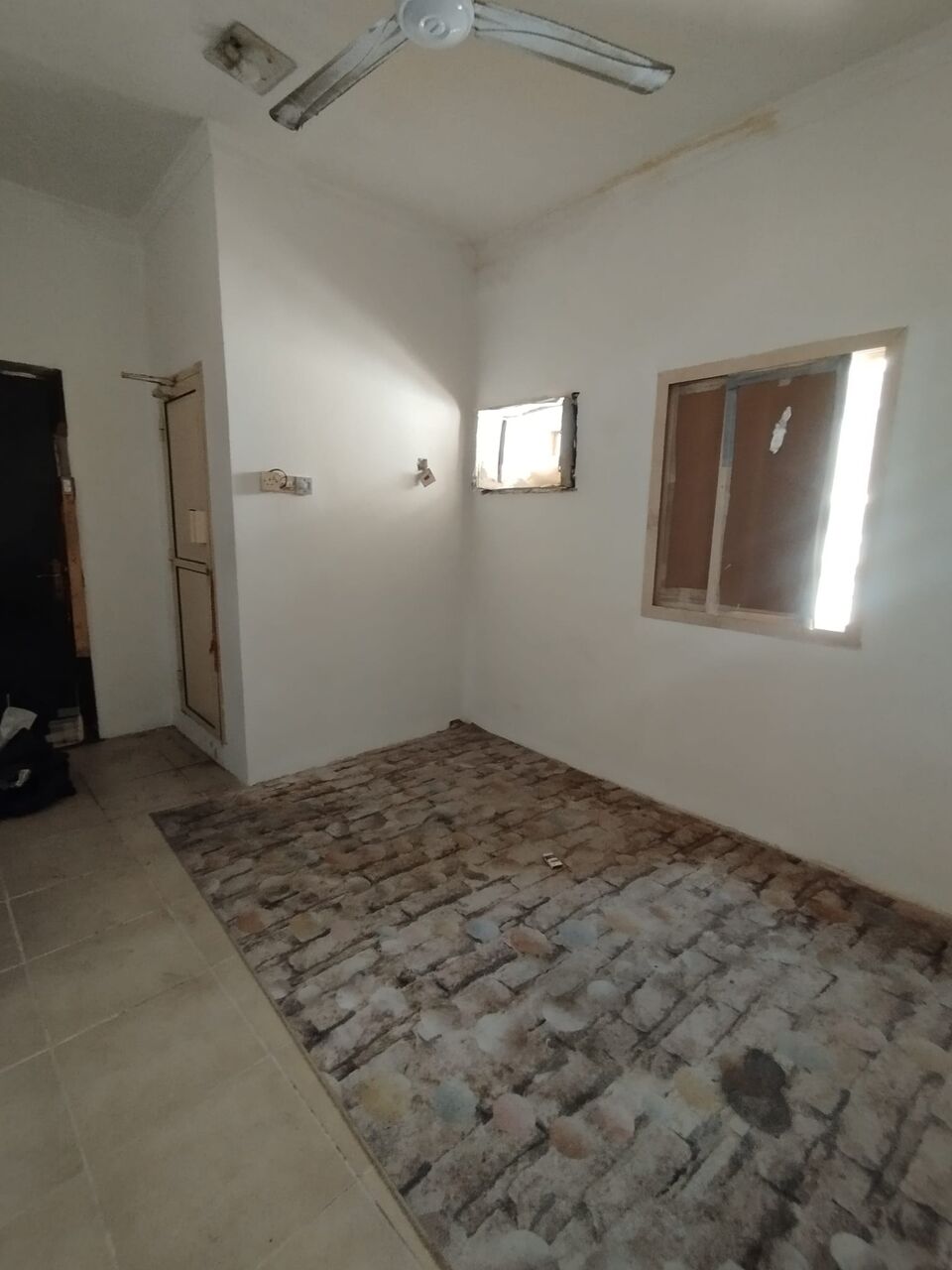 Hidd, Rooms for Rent, BHD 80/month,  Single Separate Room With Attached Bathroom Including EWA