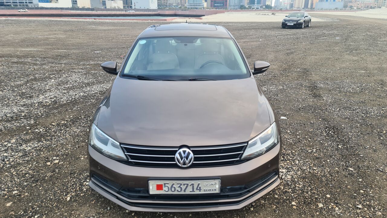 Juffair, Vehicles, Cars & Trucks , BHD 1350,  Volkswagen Jetta,  2016,  Automatic,  239 KM,    Full Option Instalments Option Available