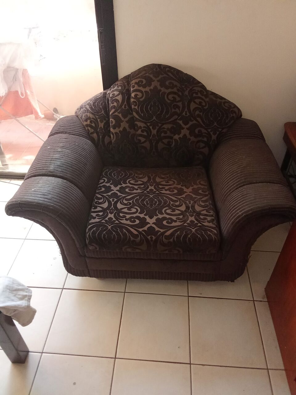 Mahooz, Furniture, BHD 25,  7 Seater Sofa Set For Urgent Sale