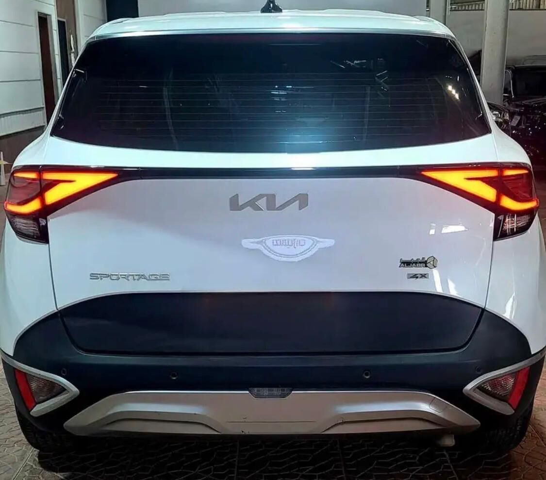 Riyadh, Vehicles, Cars & Trucks , SAR 76000,  KIA SPORTAGE 4x,  2025,  Automatic,  53000 KM,  Mid 4x4 Wheel Driv 2,O LITER A