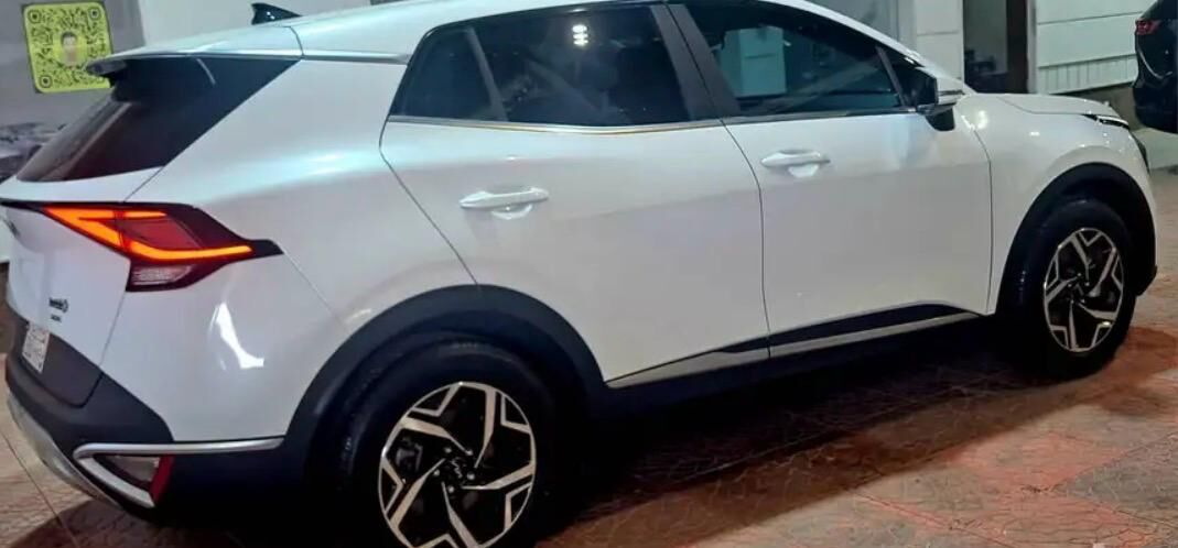 Riyadh, Vehicles, Cars & Trucks , SAR 76000,  KIA SPORTAGE 4x,  2025,  Automatic,  53000 KM,  Mid 4x4 Wheel Driv 2,O LITER A