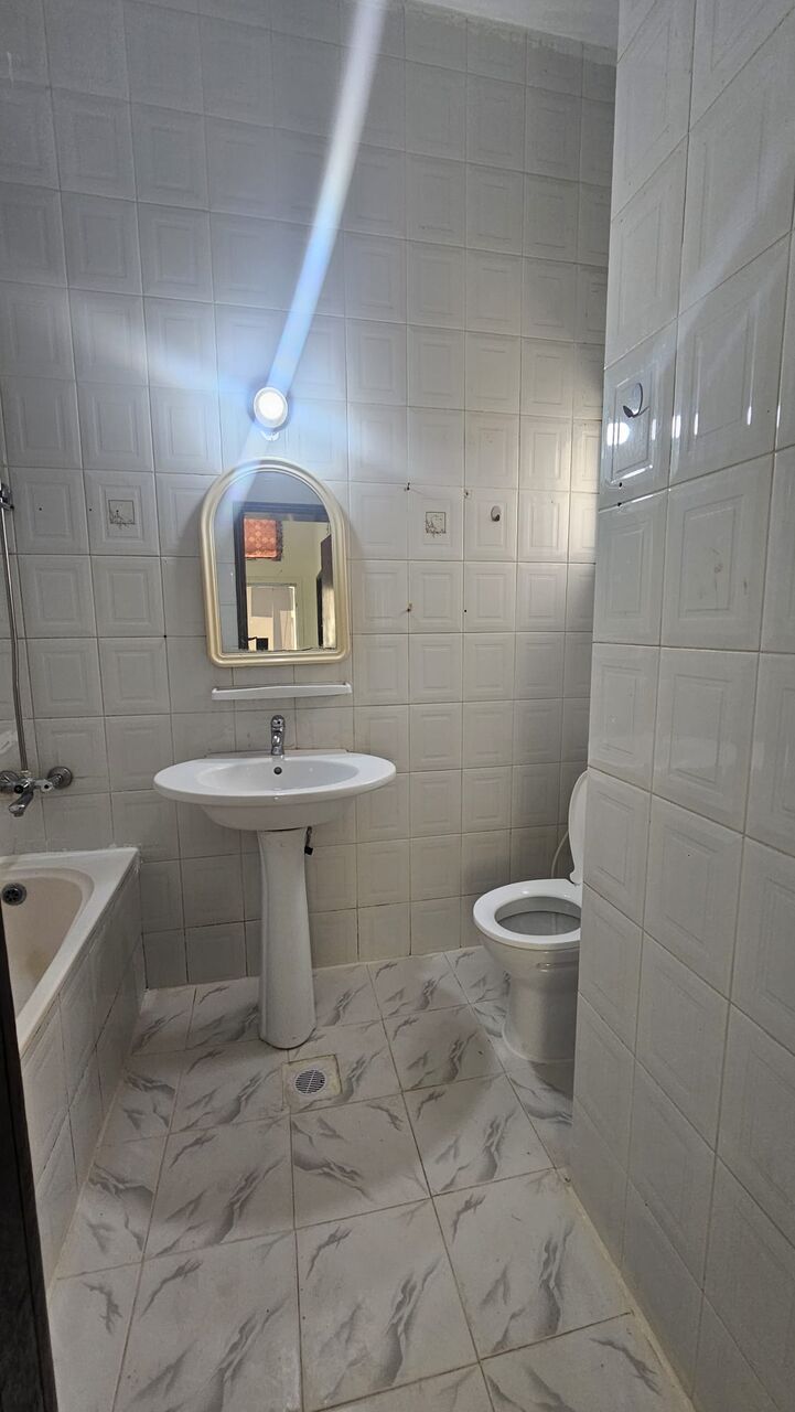 Manama, Apartments, Flats, Houses & Villas, BHD 220/month,  2 BR,  2 Bedroom Flat In Gudebiyah With Ewa