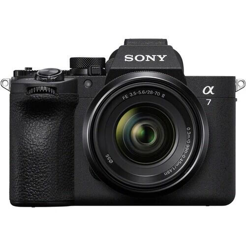 London, Electronics, GBP 1,  Sony A7 V Kit For Sale With 28-70mm II Lens - Cameriz