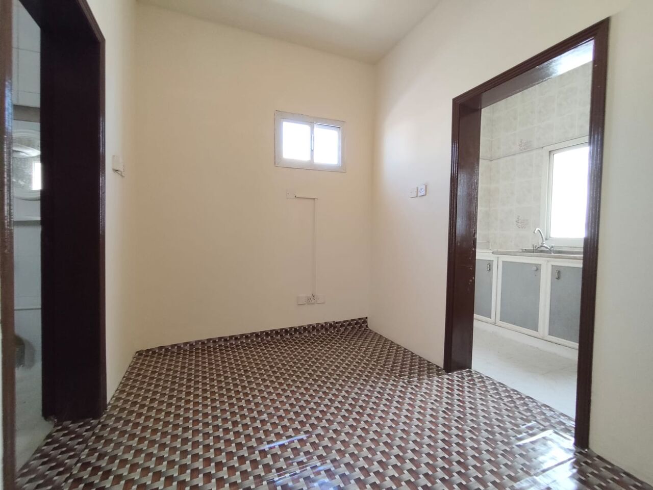 Manama, Apartments, Flats, Houses & Villas, BHD 140/year,  1 BR,  Ras Ruman:- Studio Flat On Rent Close To Al Shifa With Ewa..