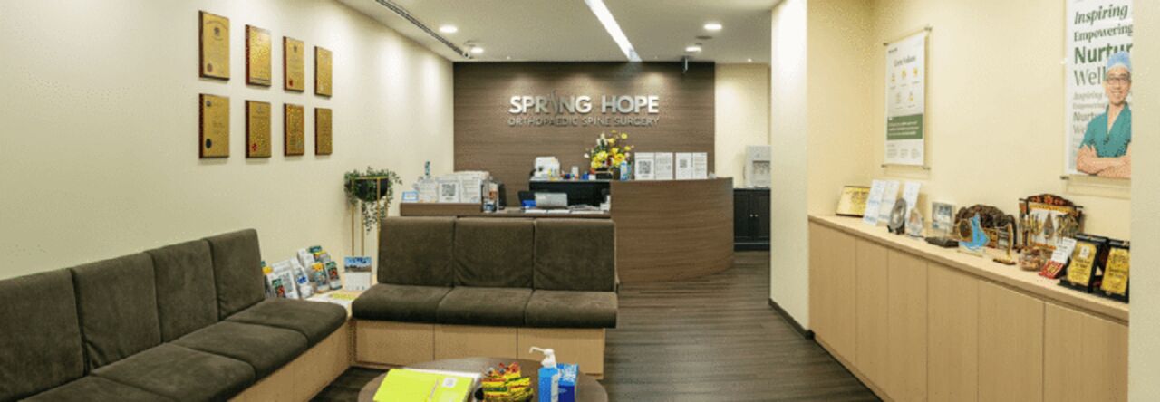 Singapore, Business, Spring Hope Orthopaedic Spine Surgery - Dr Tony Setiobudi, Dr Foo Gen Lin
