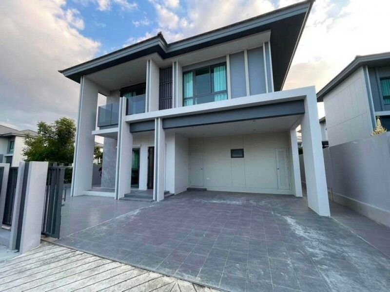 Bangkok, Villas, THB 58000,  250 Sq. Feet,  ให้เช่าบ้านเดี่ยว 2 ชั้น ภัทรา เอเลเ