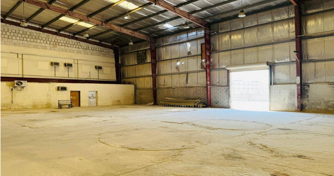 Manama, Factories, BHD 10500,  9500 Sq. Meter,  Raszuwaid Area Warehouse Available For Rent