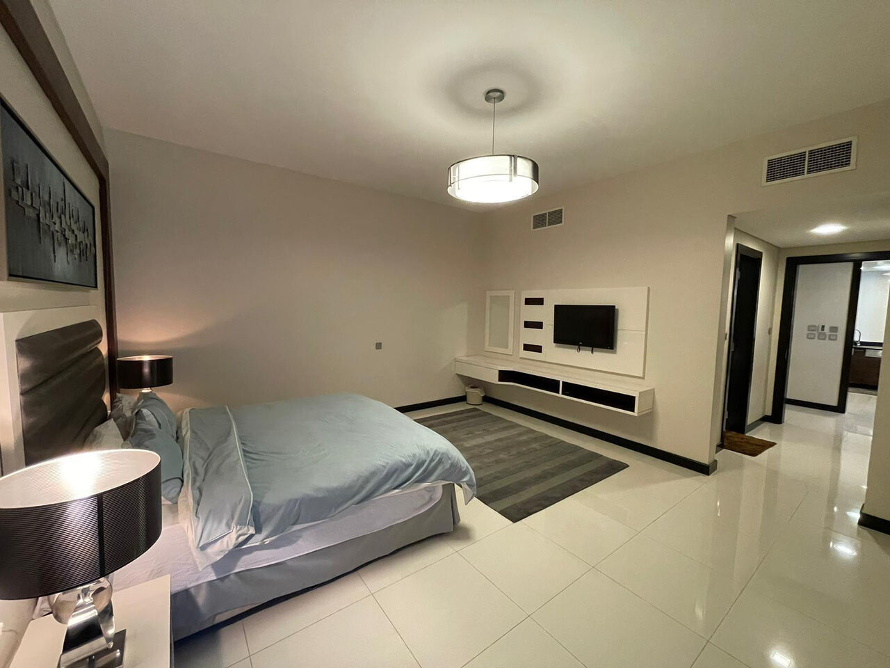 Juffair, Apartments, Flats, Houses & Villas, BHD 380/year,  1 BR,  Apartment For Rent In Fontana Towers Juffair, Bahrain