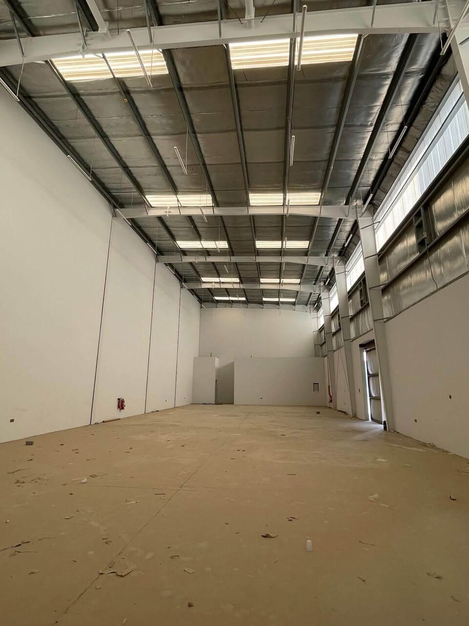 Sitra, Warehouses, BHD 900,  380 Sq. Meter,  Sitra Al Bander Area Warehouse Available For Rent