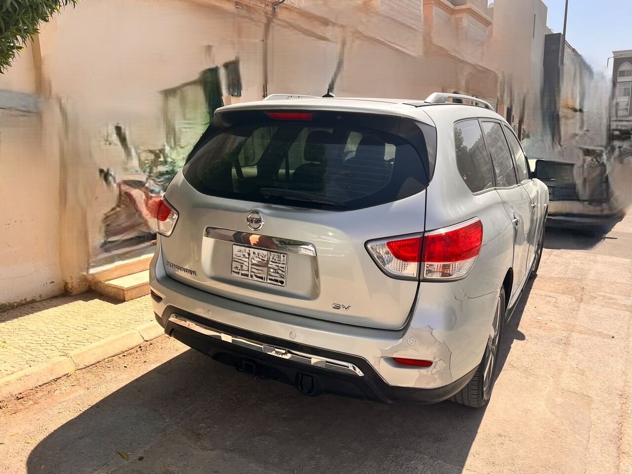 Riyadh, Vehicles, Cars & Trucks , SAR 20000,  Nissan Pathfinder,  2013,  Automatic,  198500 KM,  Full Option