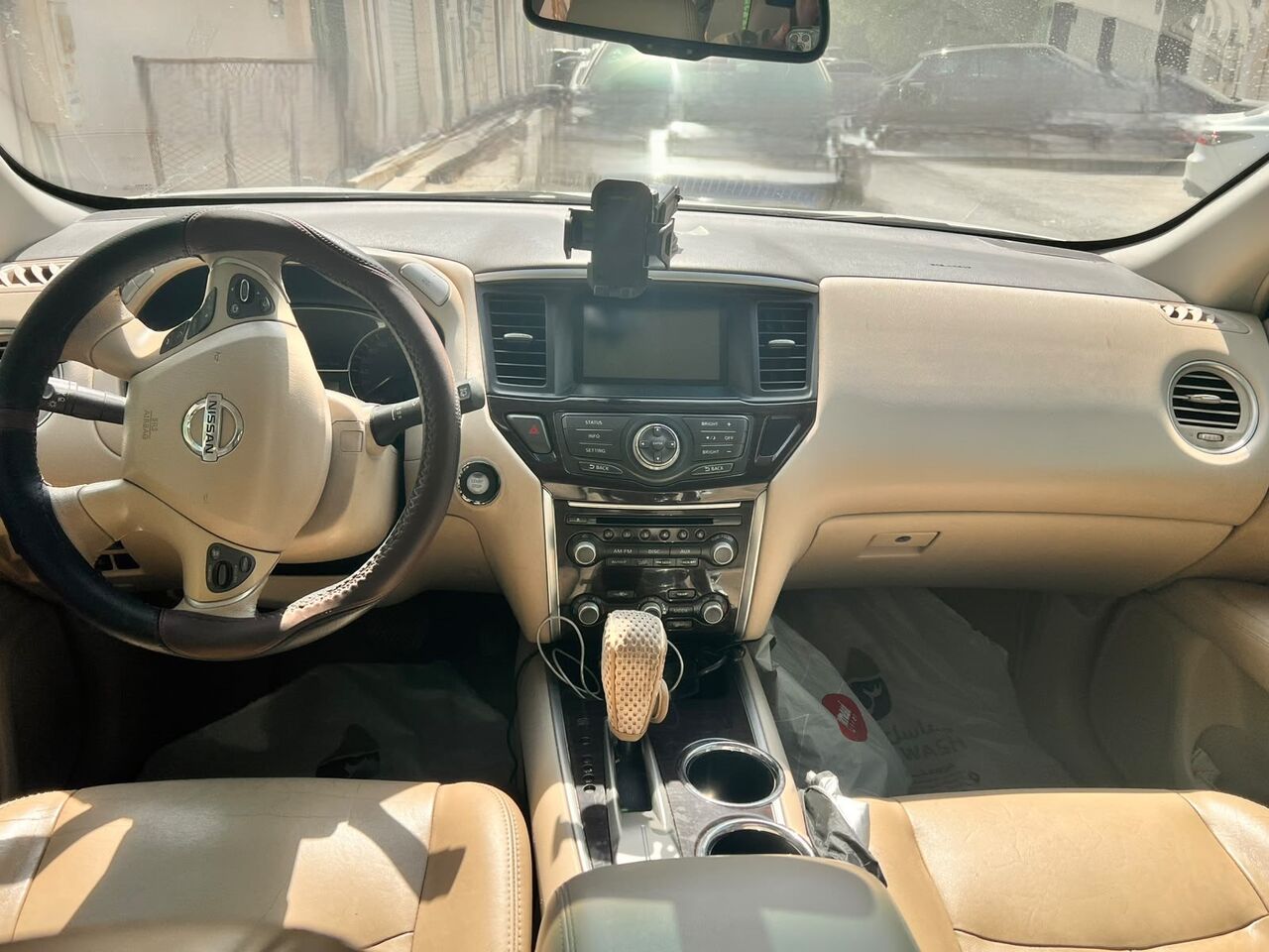 Riyadh, Vehicles, Cars & Trucks , SAR 20000,  Nissan Pathfinder,  2013,  Automatic,  198500 KM,  Full Option