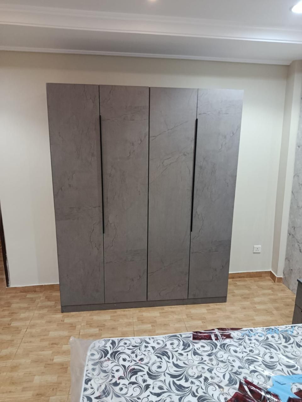 Jeddah, Furniture, SAR 1,  Wooden Wardrobes And Tables