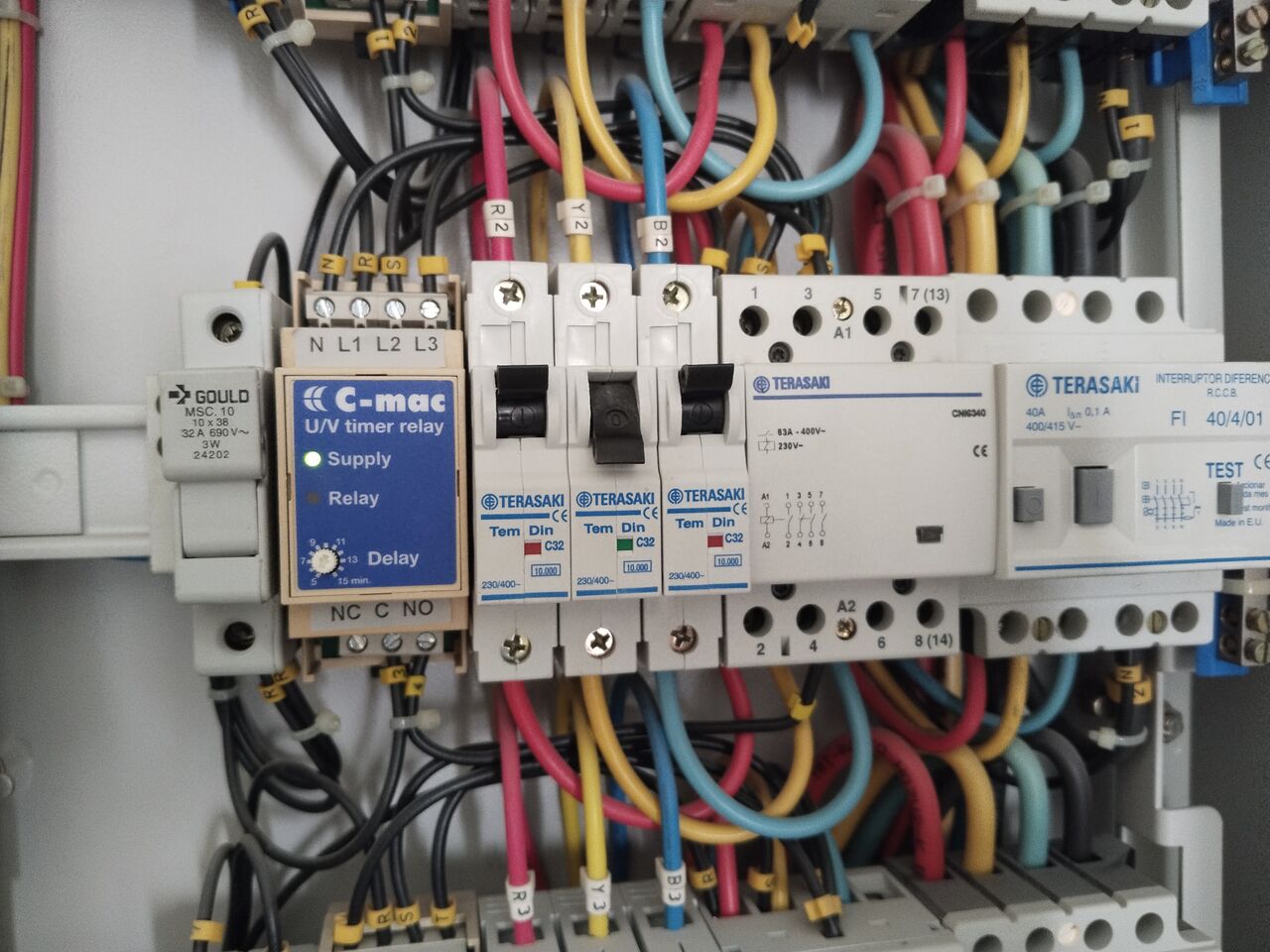 Dubai, Technical, Electrician In Dubai