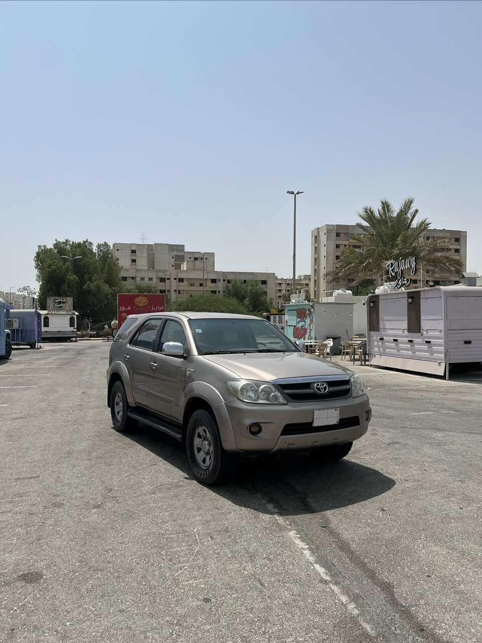 Thuqbah, Vehicles, Cars & Trucks , SAR 30000,  Toyota Fortuner 2.7L,  2007,  Automatic,  302030 KM,  Toyota Fortuner  &ndash; 2.7L SRS     4WD   SAR 32,000