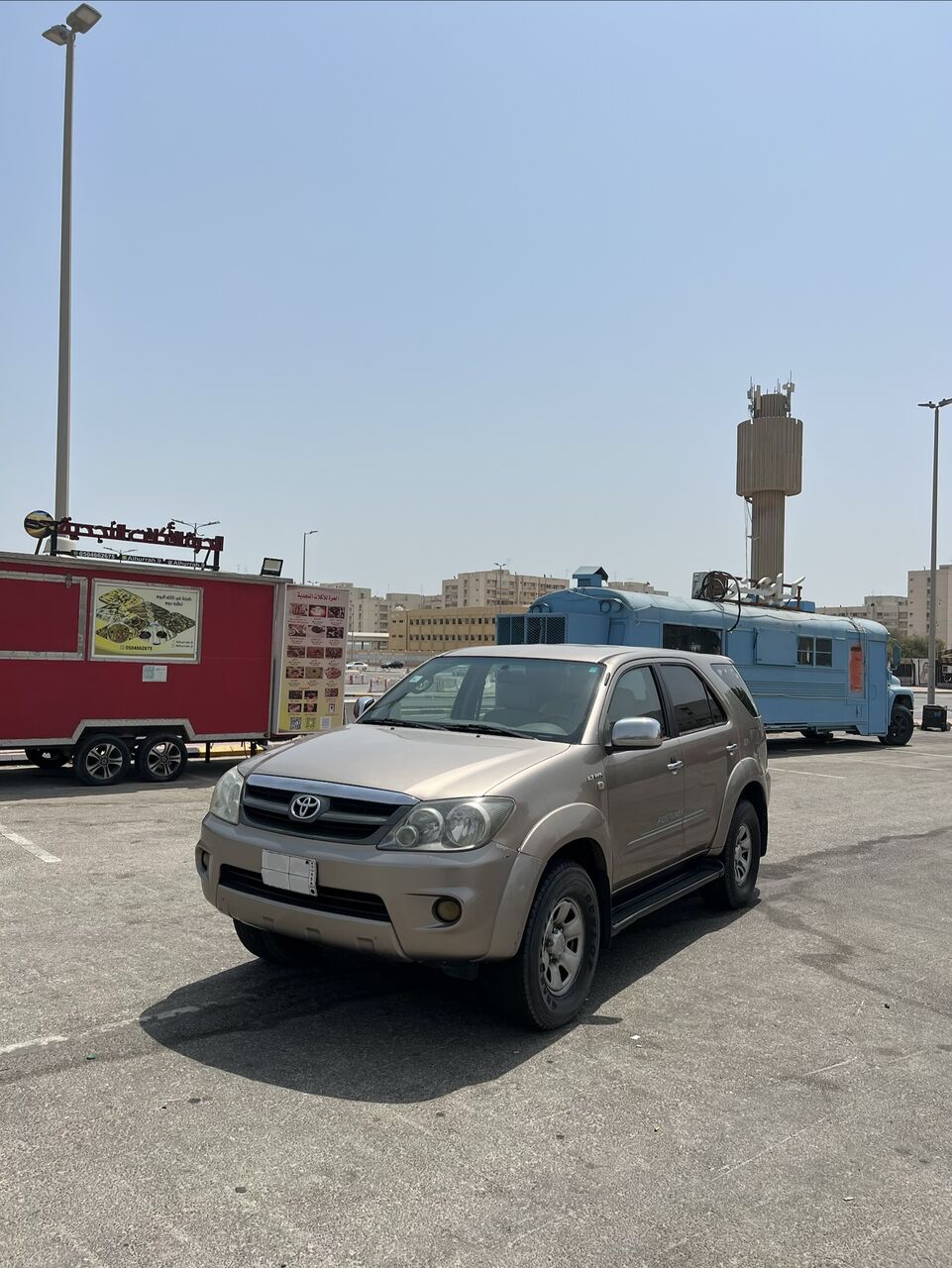 Thuqbah, Vehicles, Cars & Trucks , SAR 30000,  Toyota Fortuner 2.7L,  2007,  Automatic,  302030 KM,  Toyota Fortuner  &ndash; 2.7L SRS     4WD   SAR 32,000