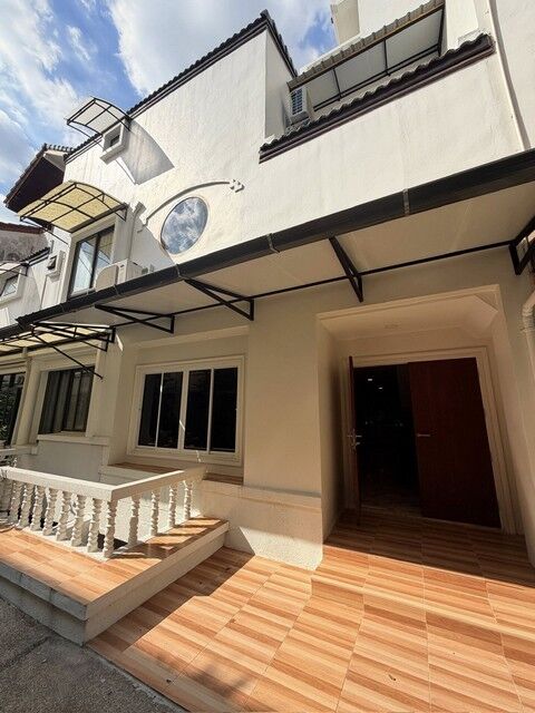 Bangkok, Villas, THB 60000,  22 Sq. Feet,  ให้เช่าทาวน์โฮม 4 ชั้น 4 ห้องนอน หมู่บ
