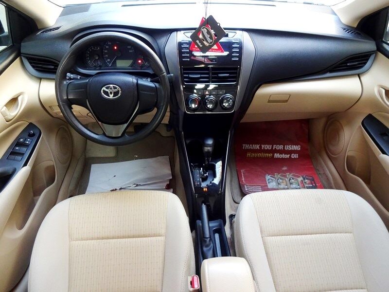 Zinj, Vehicles, Cars & Trucks , BHD 11,  Toyota Yaris,  2022,  Automatic,  86000 KM,  FIRST OWNER, MINT CONDITION, EXPAT FAMILY USED - Urgent Sale