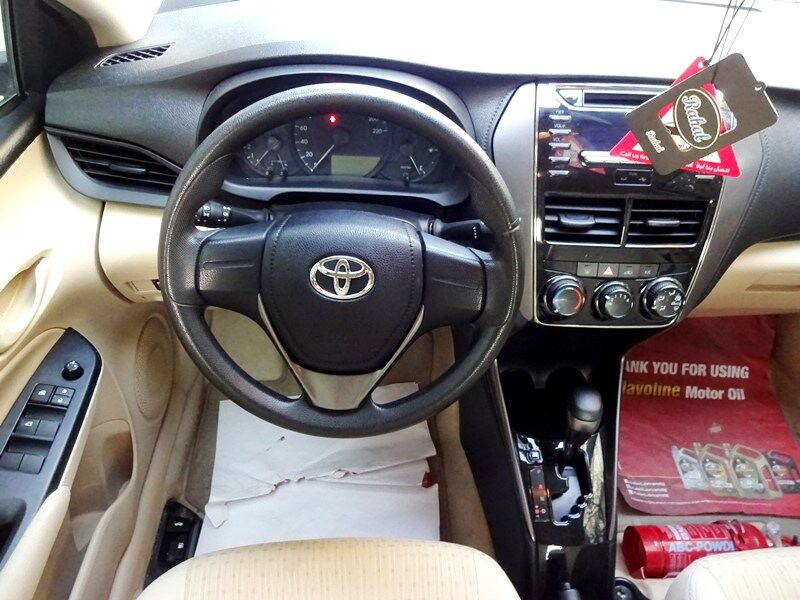 Zinj, Vehicles, Cars & Trucks , BHD 11,  Toyota Yaris,  2022,  Automatic,  86000 KM,  FIRST OWNER, MINT CONDITION, EXPAT FAMILY USED - Urgent Sale