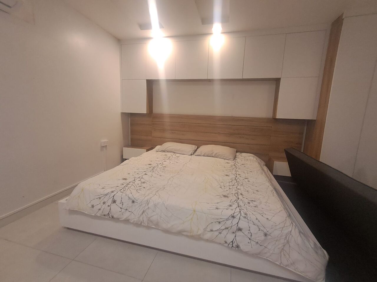 Manama, Apartments, Flats, Houses & Villas, BHD 220/month,  Studio,  Studio Flat In Seef With Ewa