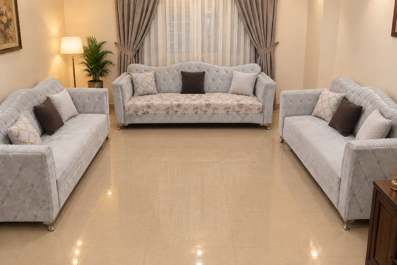 Al Khobar Al Shamalia, Furniture, SAR 550,  9 Seater Sofa For Sale