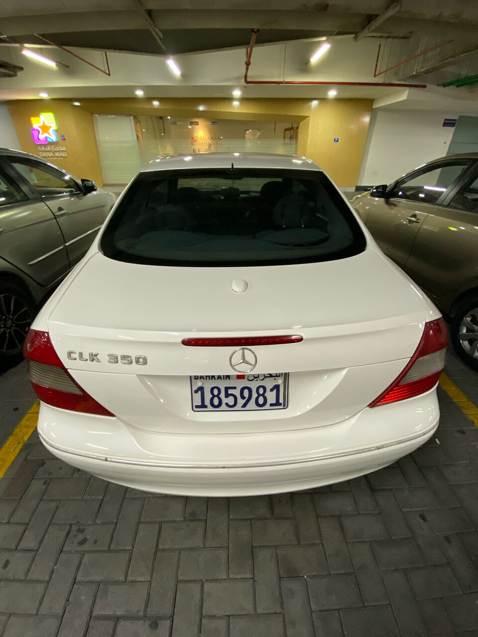 Manama, Vehicles, Cars & Trucks , BHD 1750,  Mercedes-Benz CLK,  2006,  Automatic,  164000 KM,   350 &ndash;  | V6 | Full Option