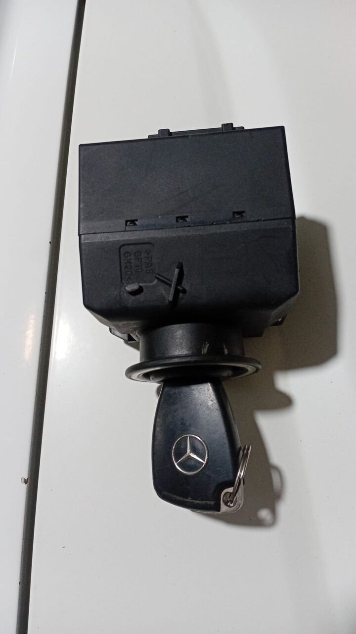 Manama, Auto Parts, BHD 190,  Mercedes-Benz EIS + Electronic Steering Lock Set &ndash; W203 / W209
