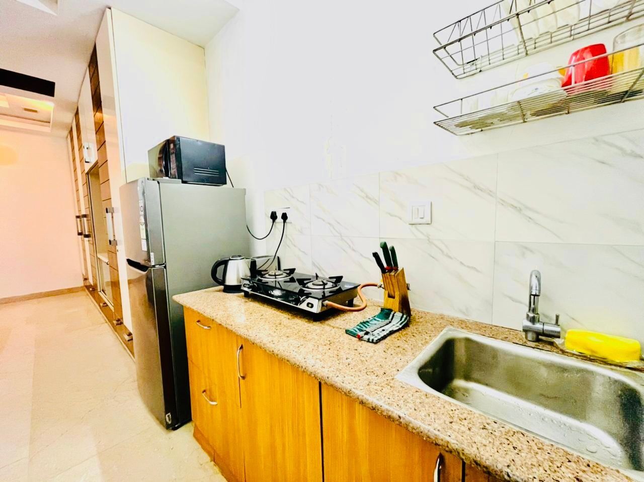 New Delhi, Housing Exchanges, INR 6148/day,  Studio,  450 Sq. Feet,  Classic Studio - M Block Greater Kailash