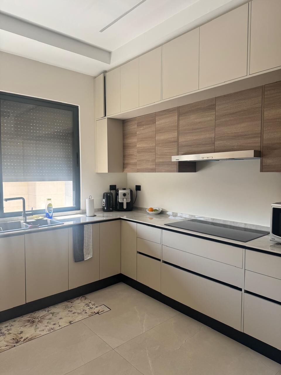 Abdoun, Apartments, Flats, Houses & Villas, JOD 20000/year,  Furnished,  3 BR,  140 Sq. Meter,  Apartments For Rent
