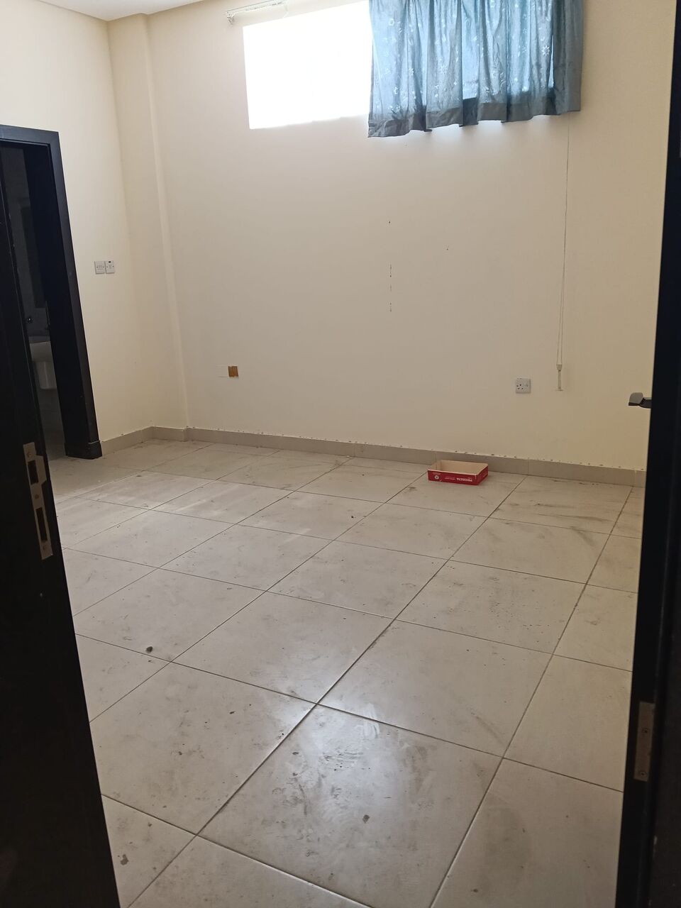 Gudaibiya, Apartments, Flats, Houses & Villas, BHD 270/month,  2 BR,  2 Bedroom Unfurnished Flat For Rent With Ewa