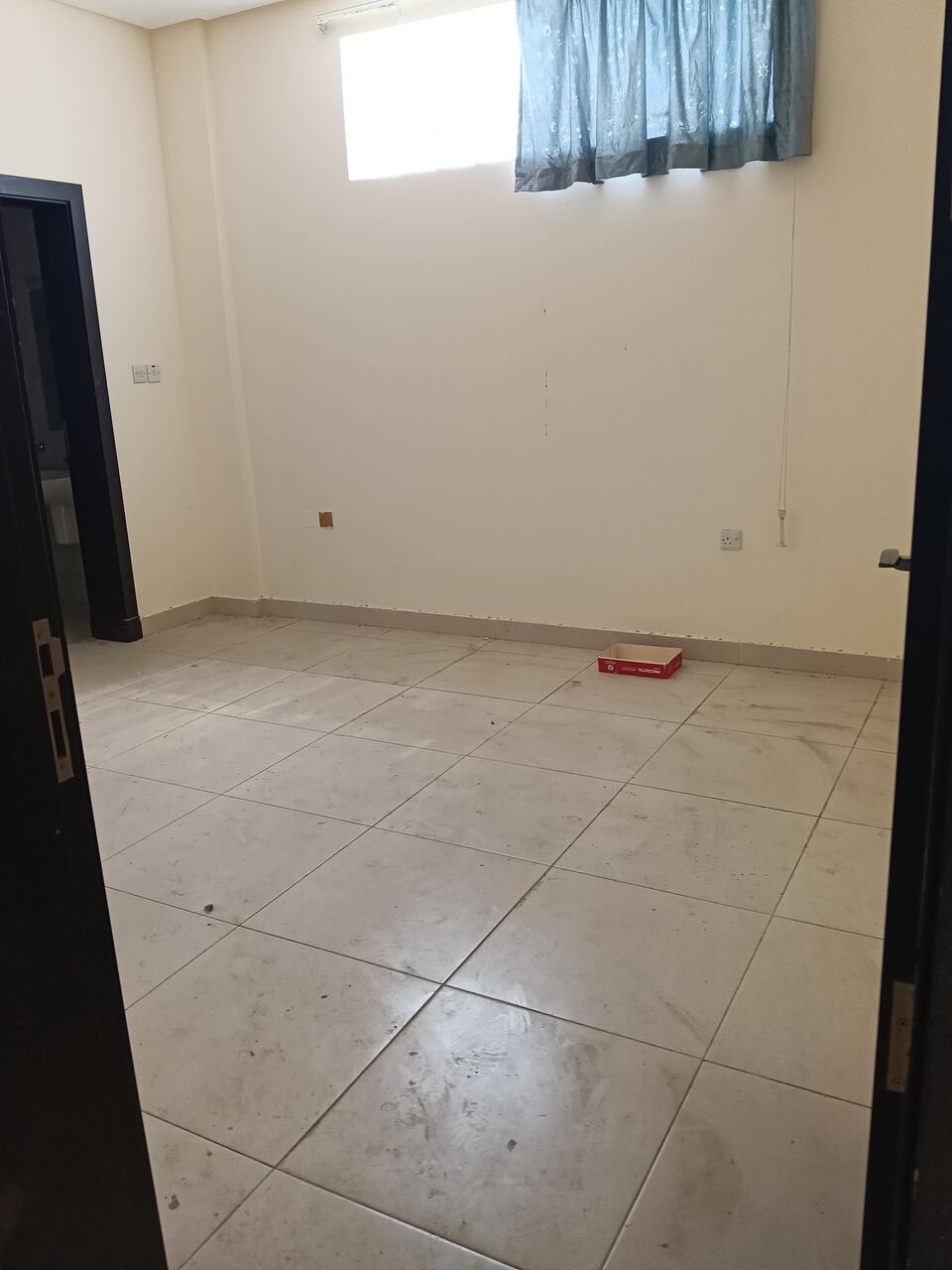 Gudaibiya, Apartments, Flats, Houses & Villas, BHD 270/month,  2 BR,  2 Bedroom Unfurnished Flat For Rent With Ewa