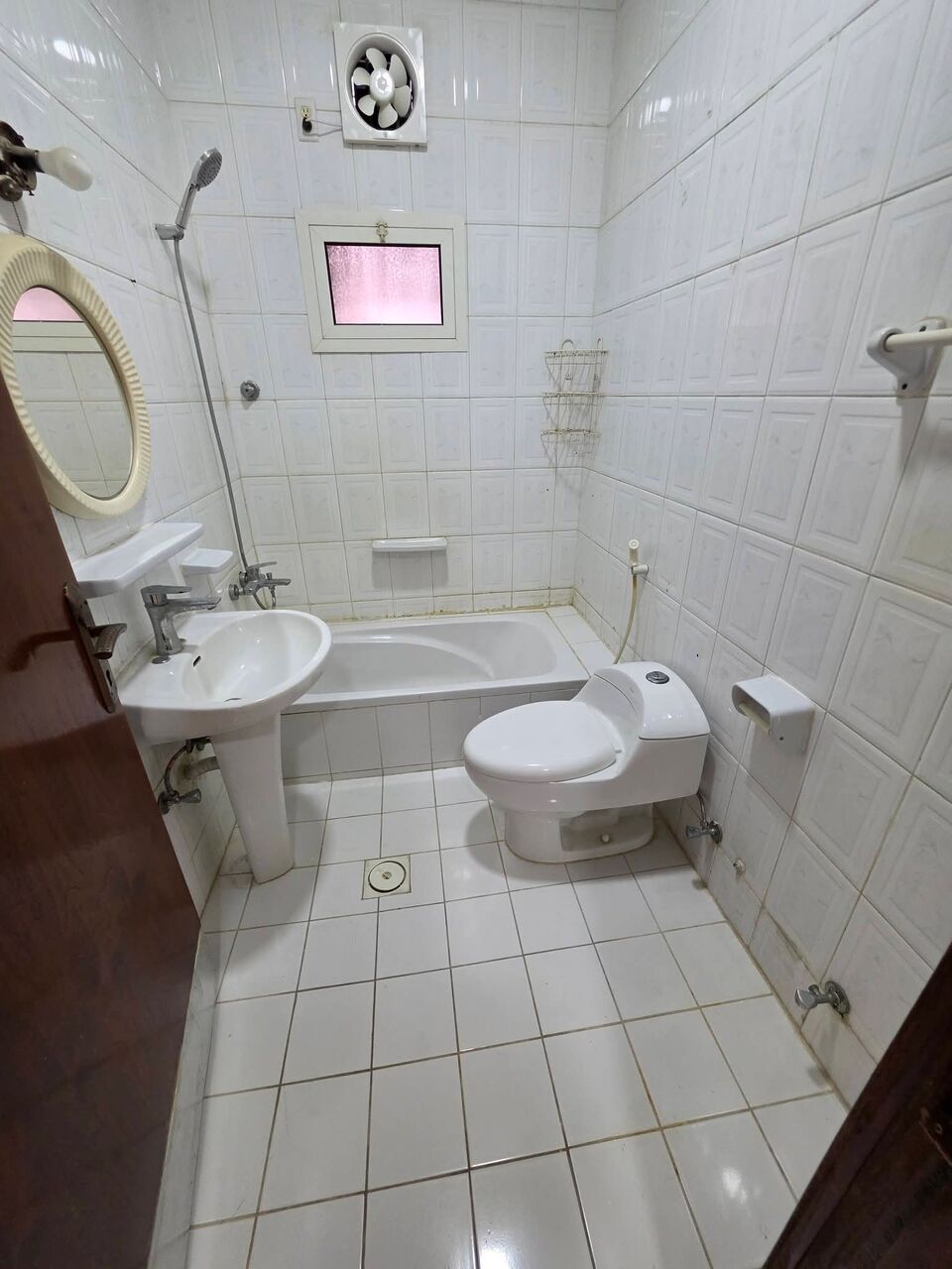 Khobar, Apartments, Flats, Houses & Villas, 4 BR,  🏠 4-BEDROOM FAMILY APARTMENT FOR RENT – SAR 30,600/YEAR | AL BANDARIYAH, AL KHOBAR