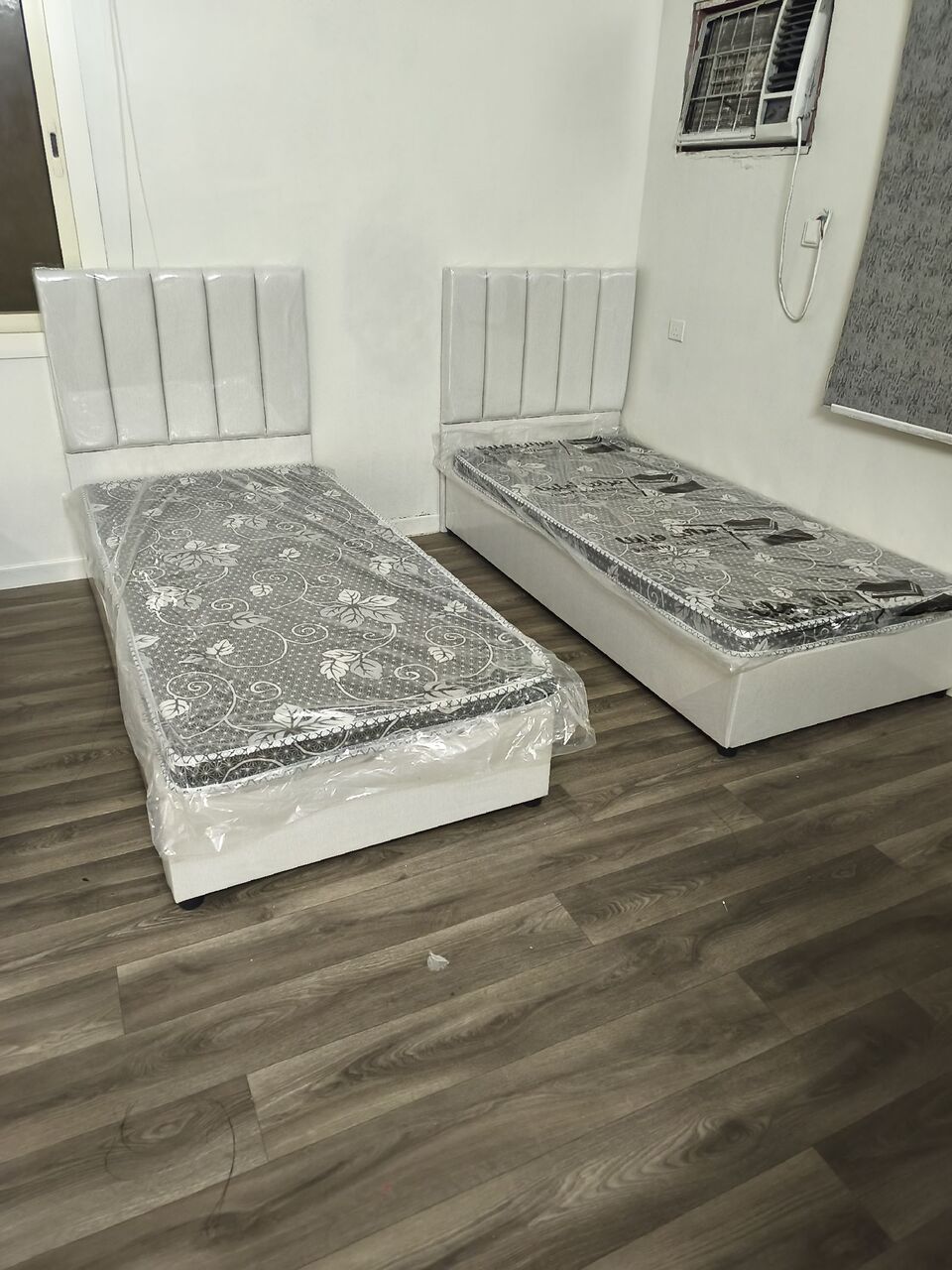 Jeddah, Furniture, SAR 1,  Single And Medium Size Bed With Mattress Available Brand New With Best Quality