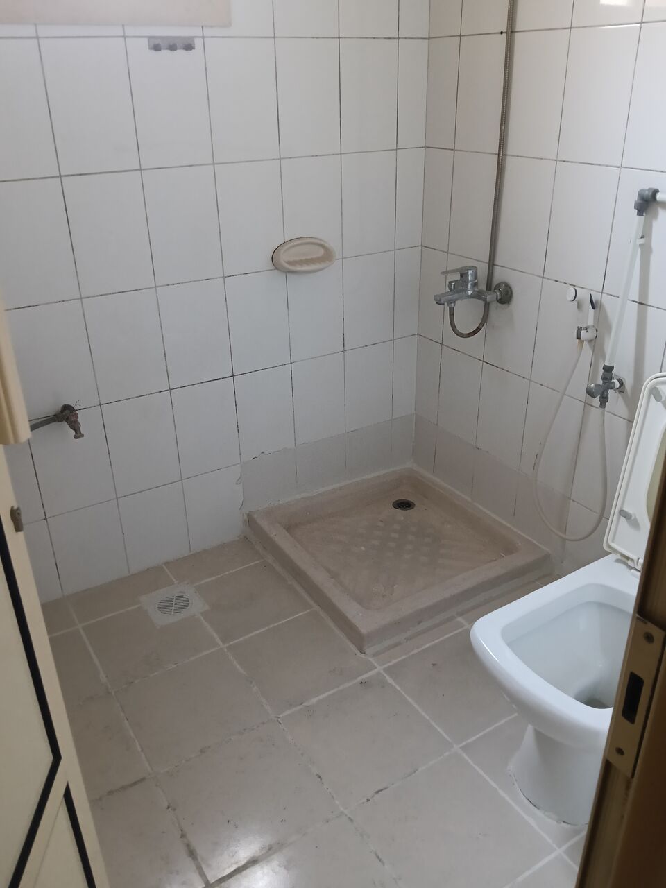 Hoora, Apartments, Flats, Houses & Villas, BHD 220/month,  2 BR,  2 Bedroom Unfurnished Flat For Rent With Ewa