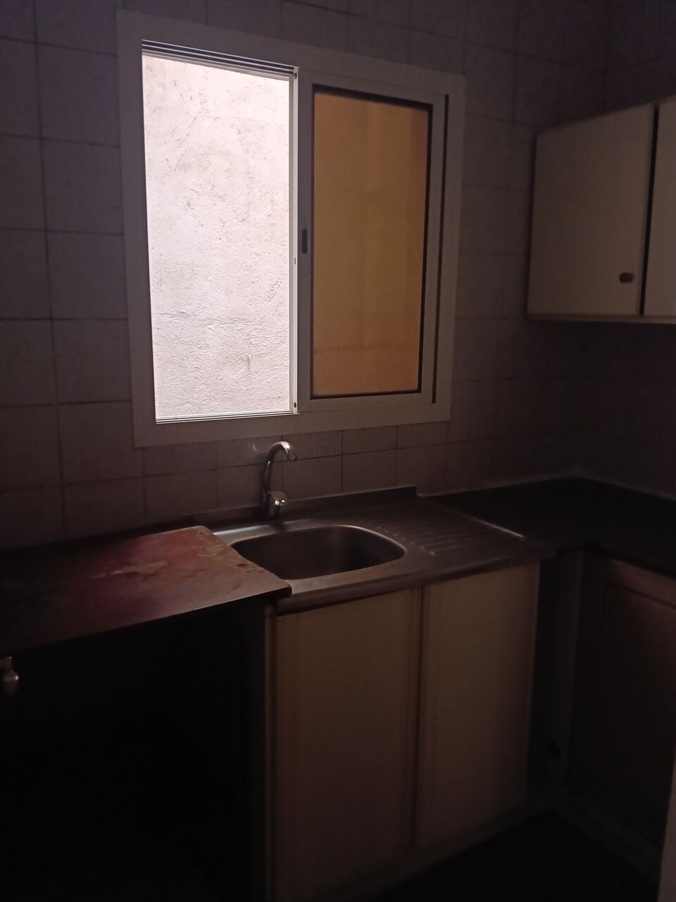 Hoora, Apartments, Flats, Houses & Villas, BHD 220/month,  2 BR,  2 Bedroom Unfurnished Flat For Rent With Ewa