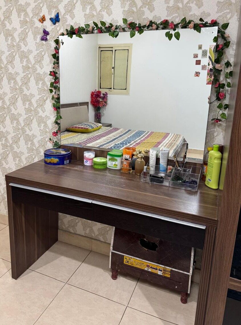 Riyadh, Furniture, SAR 1700,  🛏️ CityW Complete King Size Bedroom Set – For Sale