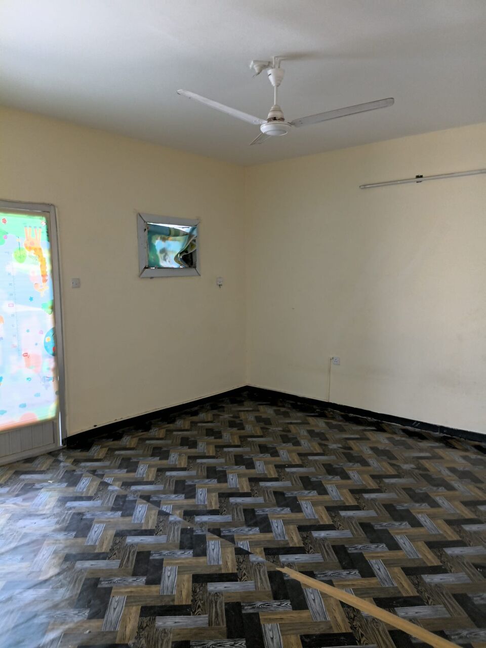Manama, Villas, BHD 450,  5-BEDROOM UNFURNISHED PRIVATE VILLA FOR RENT IN SALAHIYA | NEAR KANOO GARDEN
