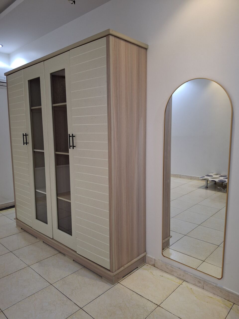Al Yarmouk, Apartments, Flats, Houses & Villas, SAR 1500/month,  Furnished,  1 BR,  Furnished Room Available For Executive Bachlor