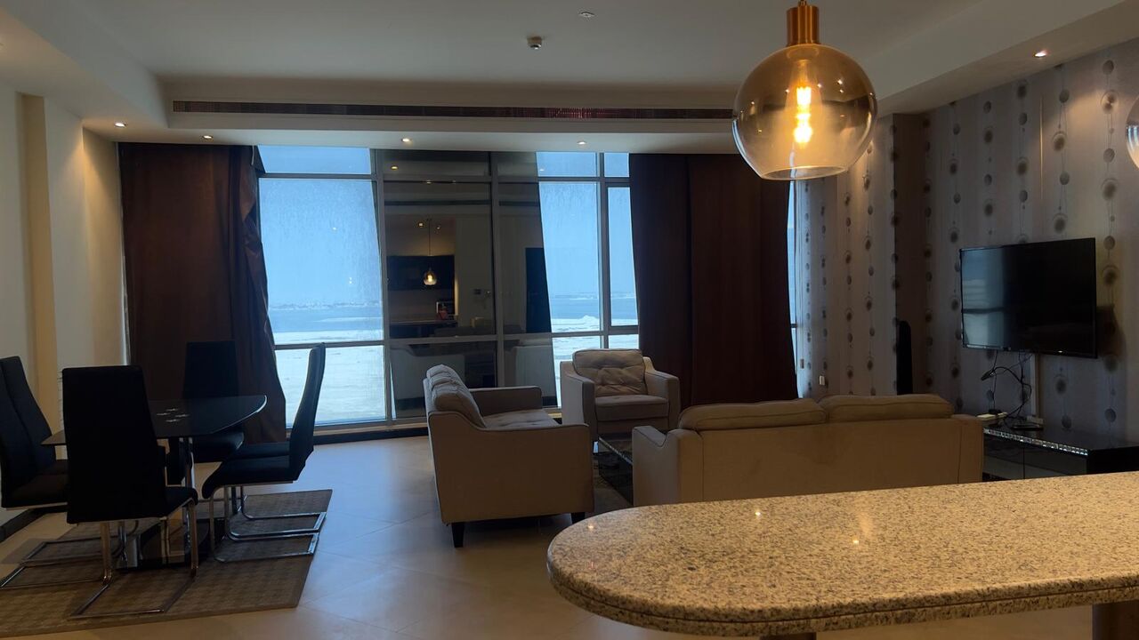 Juffair, Rooms for Rent, BHD 150/month,  Furnished,  Luxury Room Available In A Spacious Flat