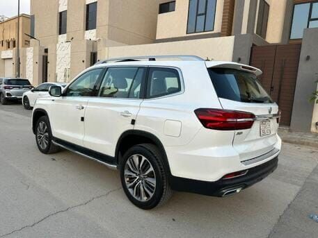 Riyadh, Vehicles, Cars & Trucks , SAR 40000,  MG RX8,  2020,  Automatic,  100000 KM,    Fully Loaded 7 Seat SUV